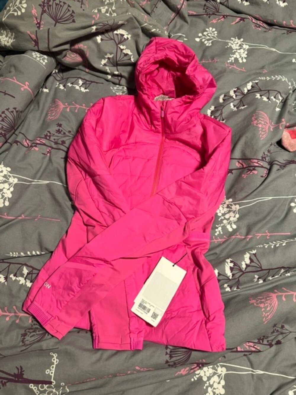 NWT LUlulemon sonic pink down for it all jacket size 4